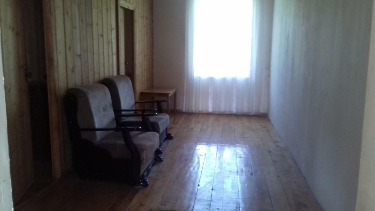 Marina'S Guest House Lentekhi Zewnętrze zdjęcie